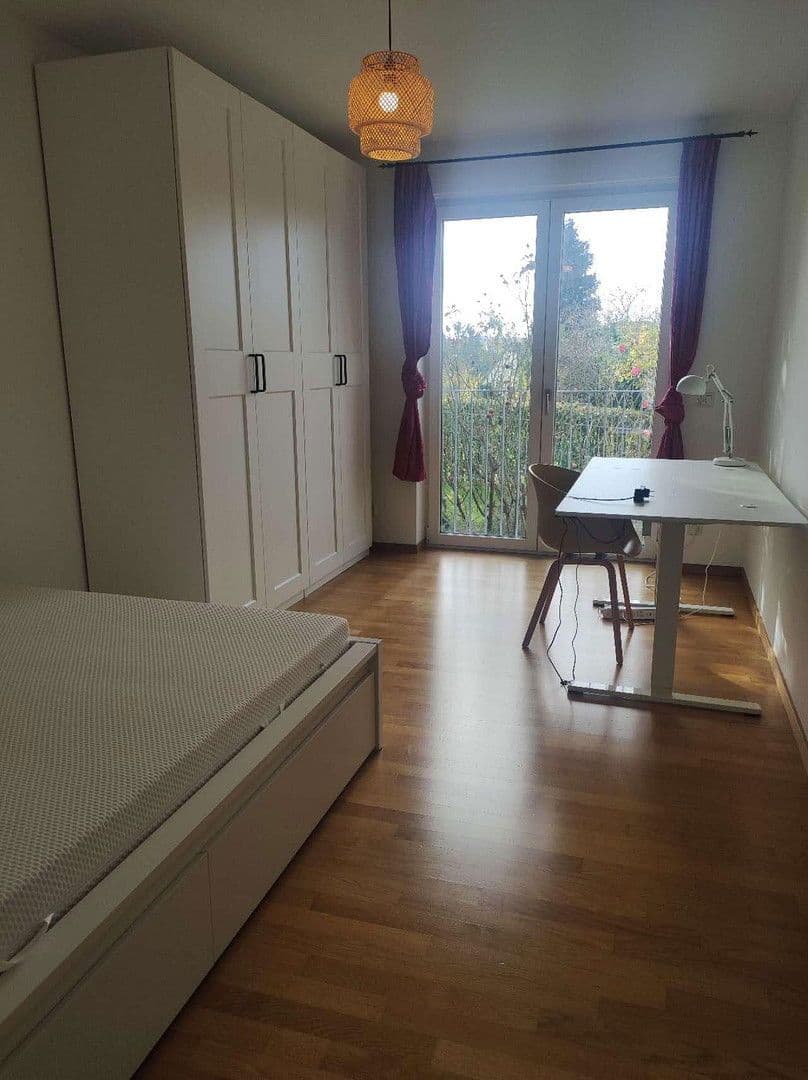 Pronájem bytu 4+1 120 m², Kalbacher Hauptstraße 48, Frankfurt am Main, Hessen Pronájem bytu 4+1 120 m², Kalbacher Hauptstraße 48, Frankfurt am Main, Hessen