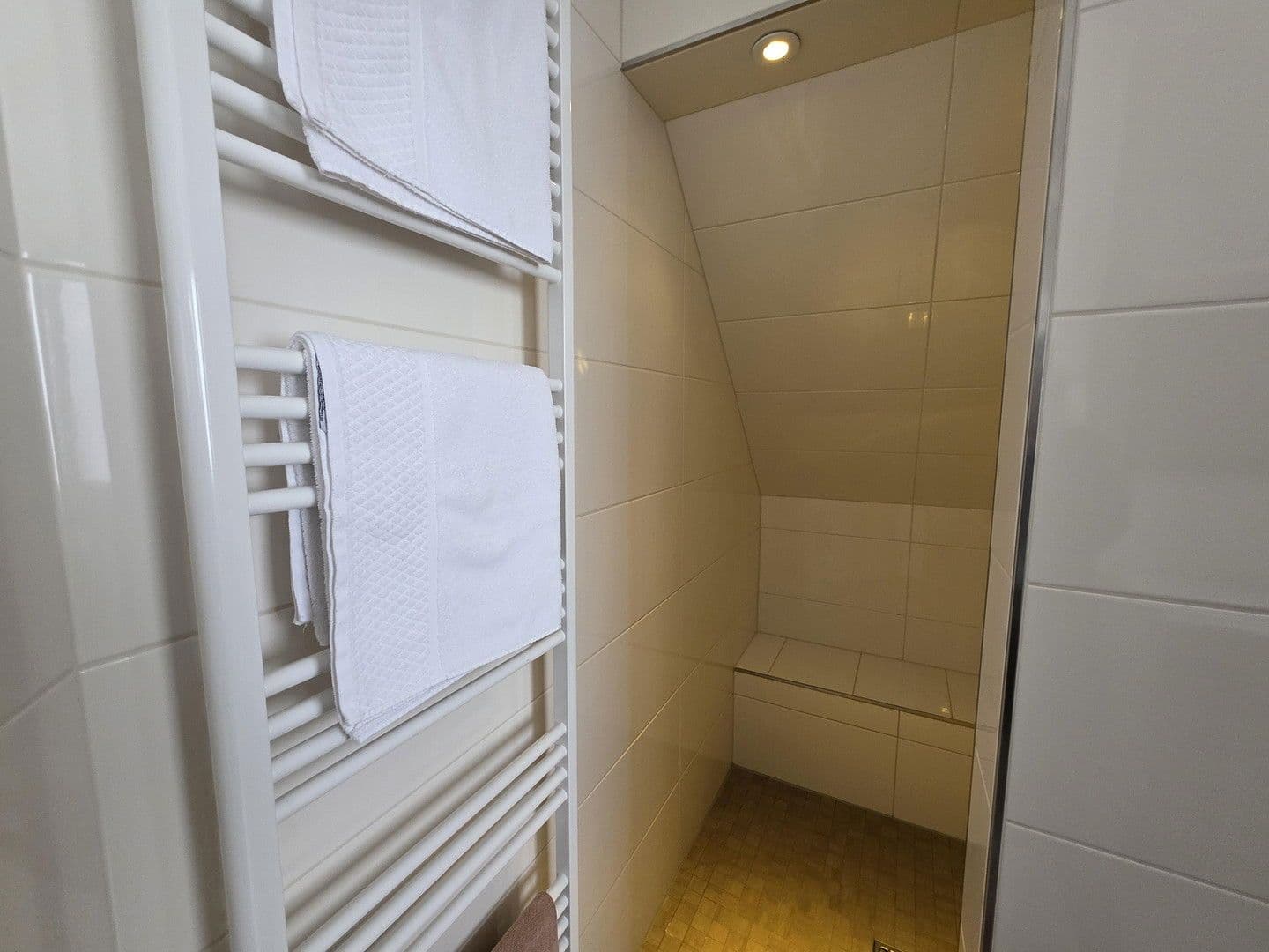 Prodej domu 72 m², pozemek 322 m², Garrel, Dolní Sasko Prodej domu 72 m², pozemek 322 m², Garrel, Dolní Sasko