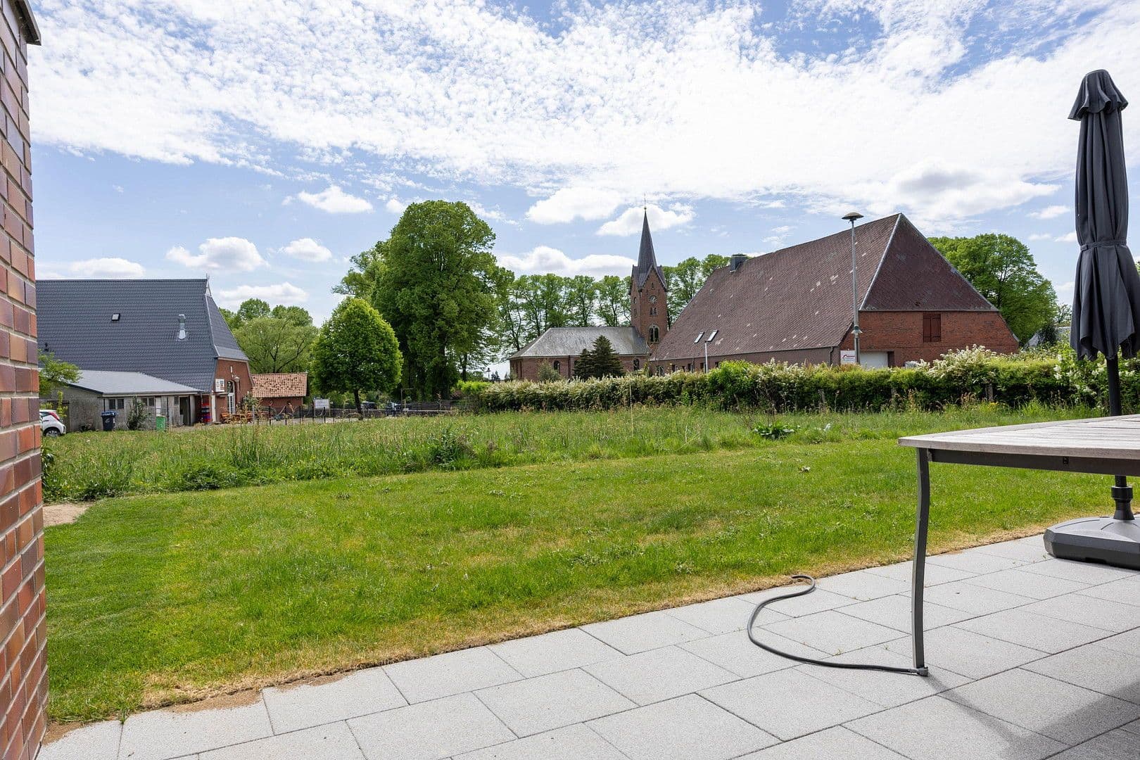 Prodej domu 125 m², pozemek 370 m², Hohenhorn, Šlesvicko-Holštýnsko Prodej domu 125 m², pozemek 370 m², Hohenhorn, Šlesvicko-Holštýnsko