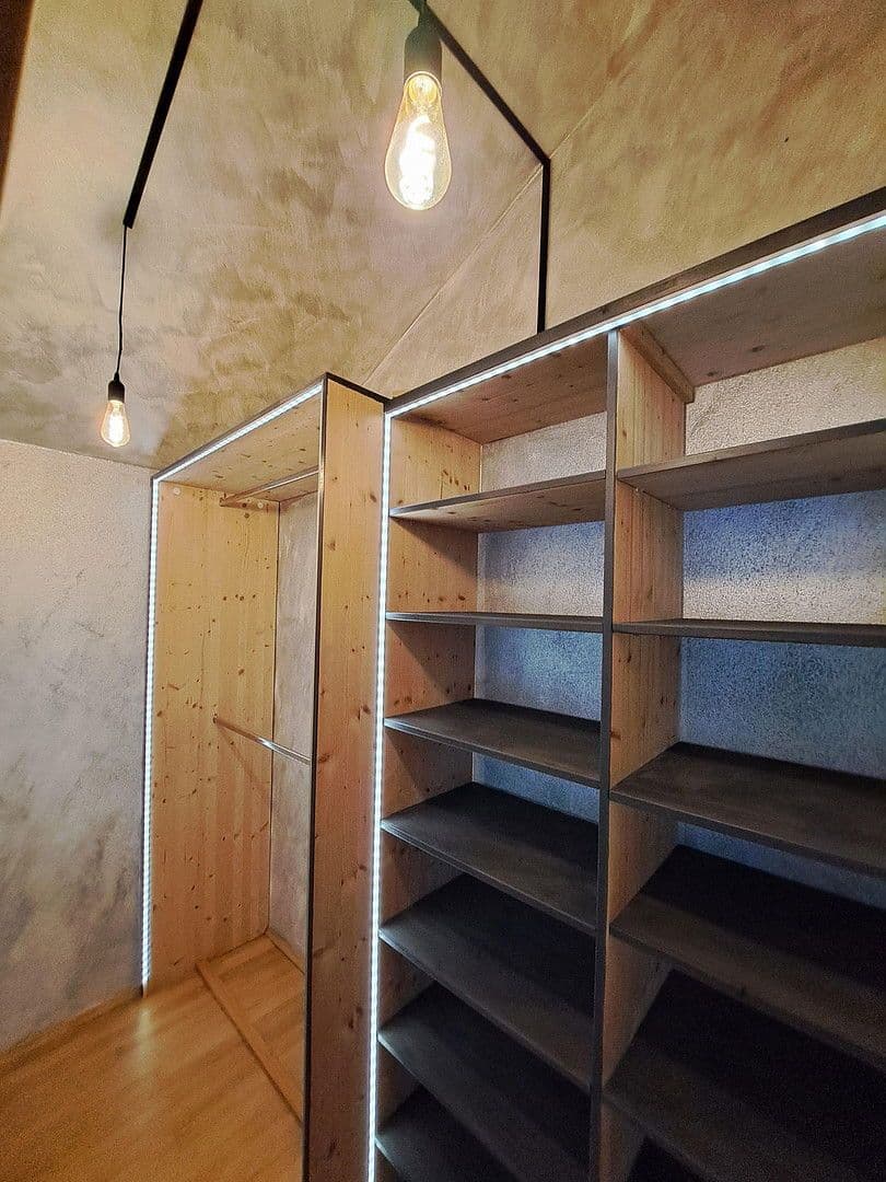 Prodej domu 201 m², pozemek 923 m², Lauben, Bavorsko Prodej domu 201 m², pozemek 923 m², Lauben, Bavorsko