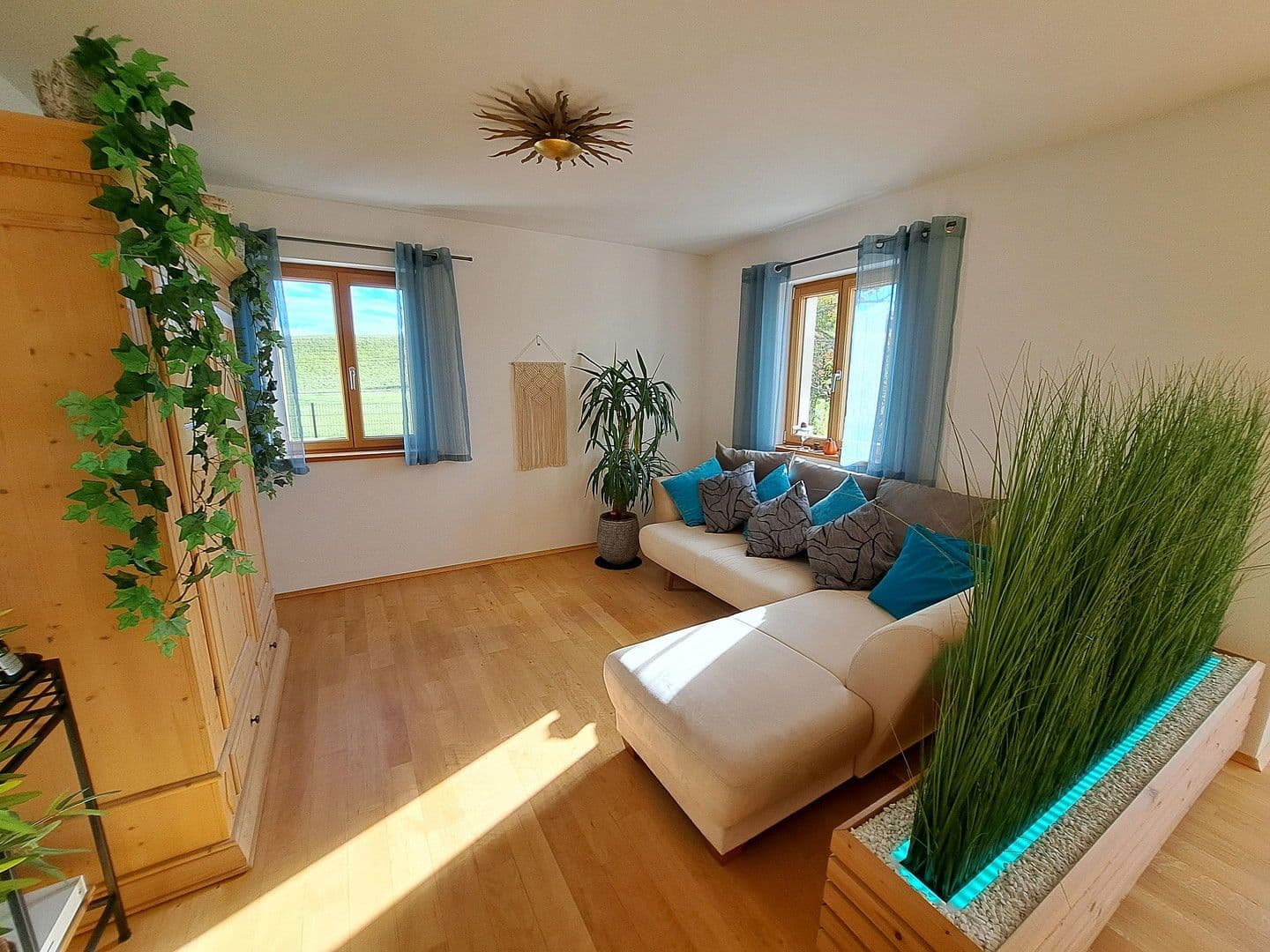Prodej domu 201 m², pozemek 923 m², Lauben, Bavorsko Prodej domu 201 m², pozemek 923 m², Lauben, Bavorsko