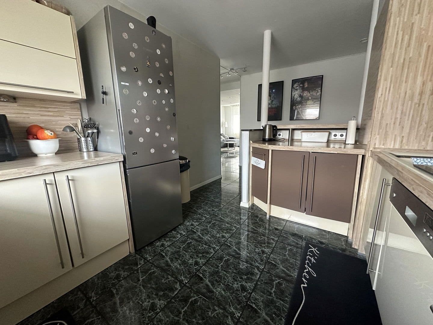 Pronájem bytu 4+1 108 m², Ludwigshafen, Porýní-Falc Pronájem bytu 4+1 108 m², Ludwigshafen, Porýní-Falc