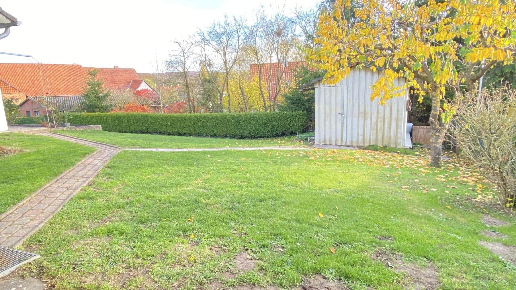 Prodej domu 191 m², pozemek 836 m², Alterathsfeld 7, Lamspringe, Dolní Sasko Prodej domu 191 m², pozemek 836 m², Alterathsfeld 7, Lamspringe, Dolní Sasko