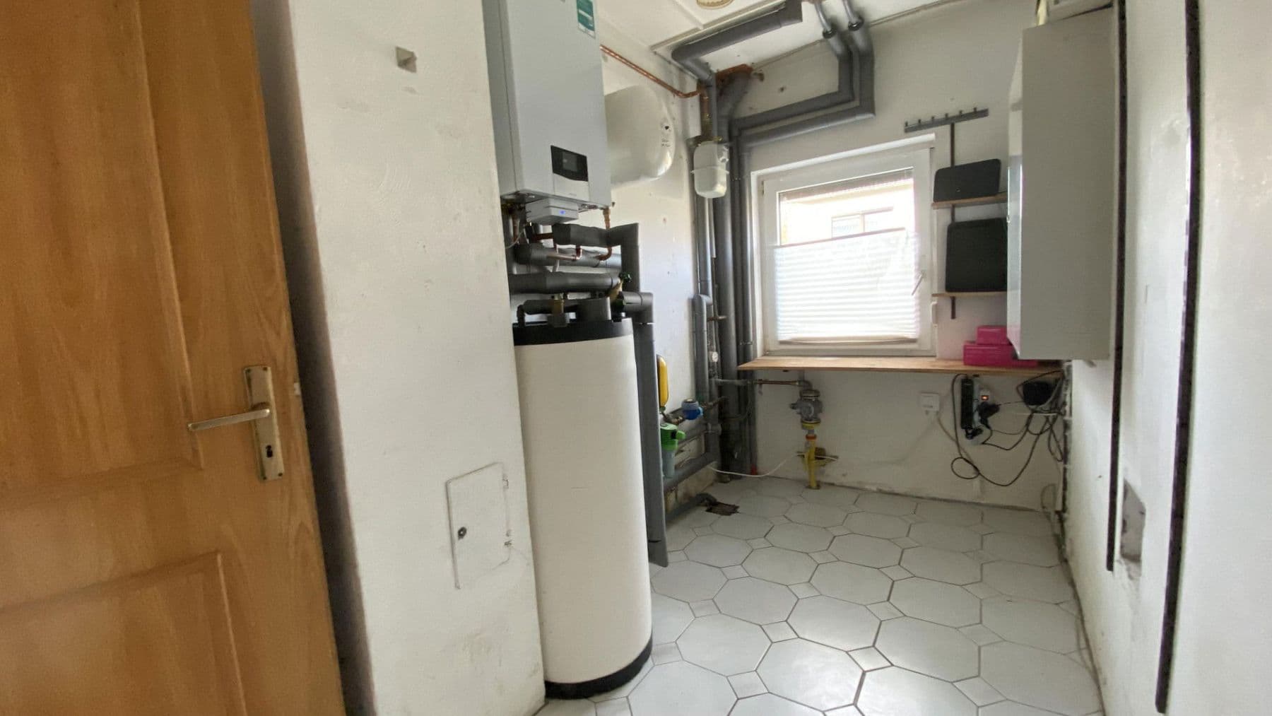 Prodej domu 191 m², pozemek 836 m², Alterathsfeld 7, Lamspringe, Dolní Sasko Prodej domu 191 m², pozemek 836 m², Alterathsfeld 7, Lamspringe, Dolní Sasko