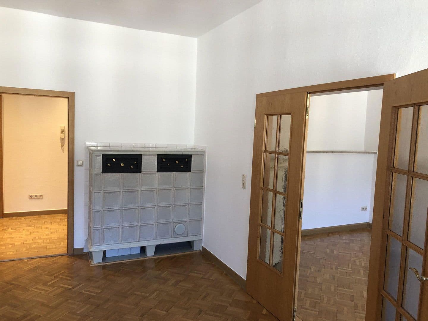 Pronájem bytu 4+1 103 m², Poststraße 10, Freiberg, Sasko Pronájem bytu 4+1 103 m², Poststraße 10, Freiberg, Sasko