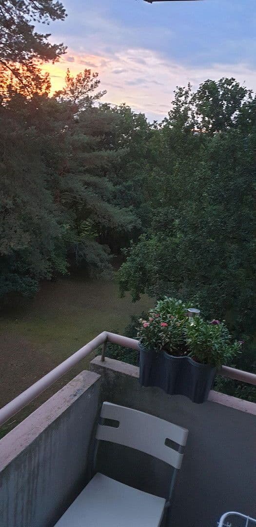 Pronájem bytu 3+1 75 m², Neuroderstraße 13, Nürnberg Langwasser, Bavorsko Pronájem bytu 3+1 75 m², Neuroderstraße 13, Nürnberg Langwasser, Bavorsko