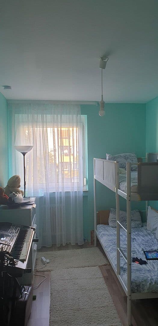 Pronájem bytu 3+1 75 m², Neuroderstraße 13, Nürnberg Langwasser, Bavorsko Pronájem bytu 3+1 75 m², Neuroderstraße 13, Nürnberg Langwasser, Bavorsko