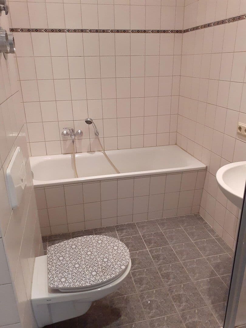 Pronájem bytu 3+kk 75 m², Seestraße, Nové Střelice, Mecklenburg-Vorpommern Pronájem bytu 3+kk 75 m², Seestraße, Nové Střelice, Mecklenburg-Vorpommern