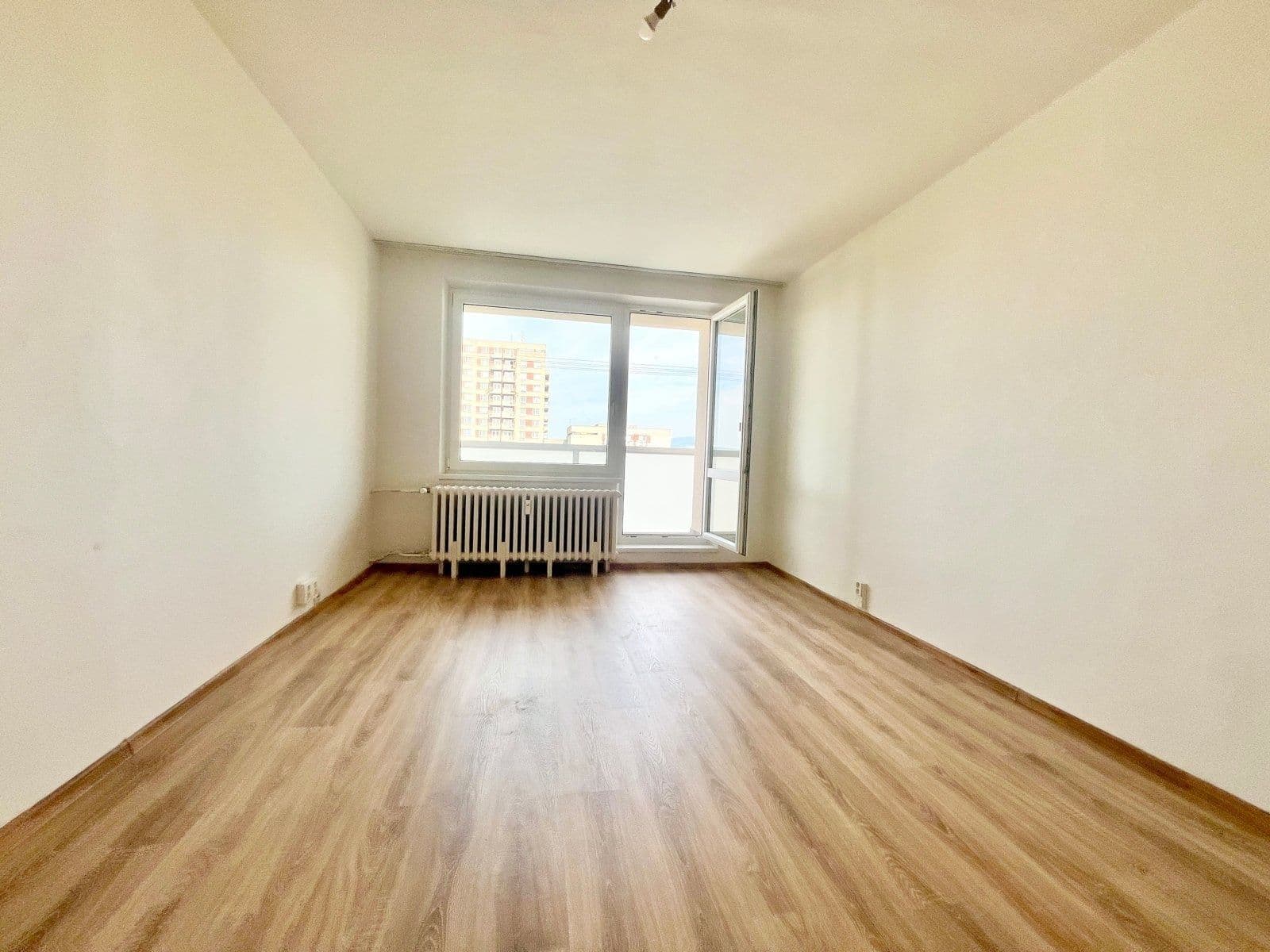Pronájem bytu 3+1 68 m², Ostravská, Frýdek-Místek, Moravskoslezský kraj Pronájem bytu 3+1 68 m², Ostravská, Frýdek-Místek, Moravskoslezský kraj