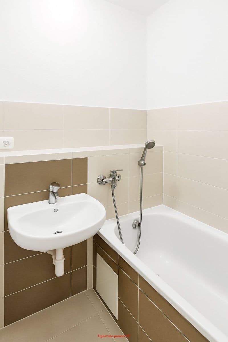 Pronájem bytu 3+1 73 m², Československé armády, Frýdek-Místek, Moravskoslezský kraj Pronájem bytu 3+1 73 m², Československé armády, Frýdek-Místek, Moravskoslezský kraj