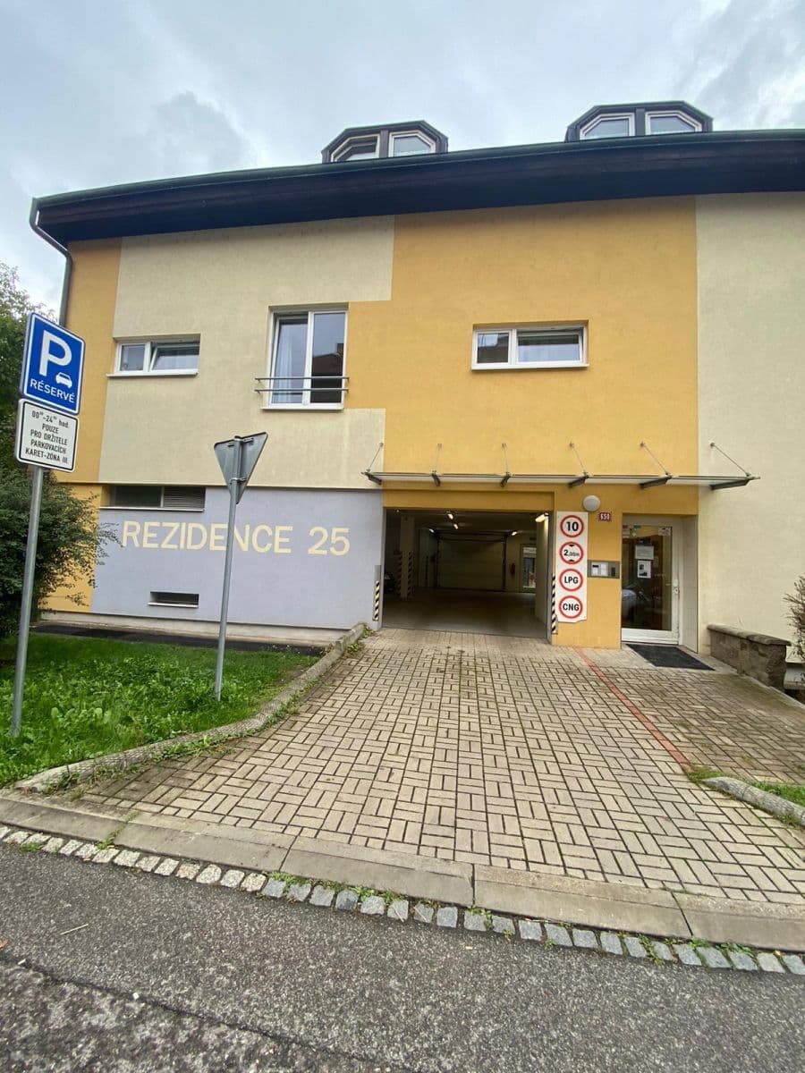 Pronájem bytu 4+kk 88 m², V Hlinkách, Beroun, Středočeský kraj Pronájem bytu 4+kk 88 m², V Hlinkách, Beroun, Středočeský kraj