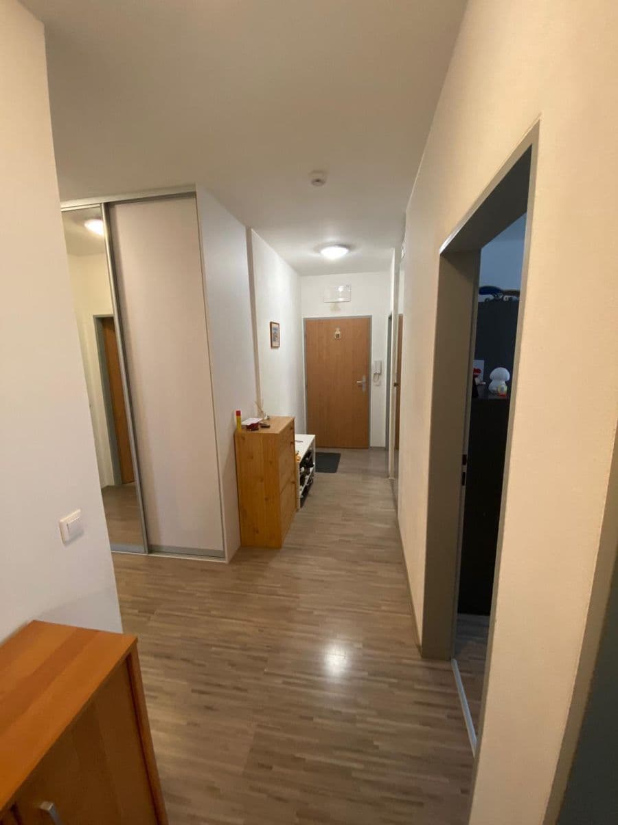 Pronájem bytu 4+kk 88 m², V Hlinkách, Beroun, Středočeský kraj Pronájem bytu 4+kk 88 m², V Hlinkách, Beroun, Středočeský kraj