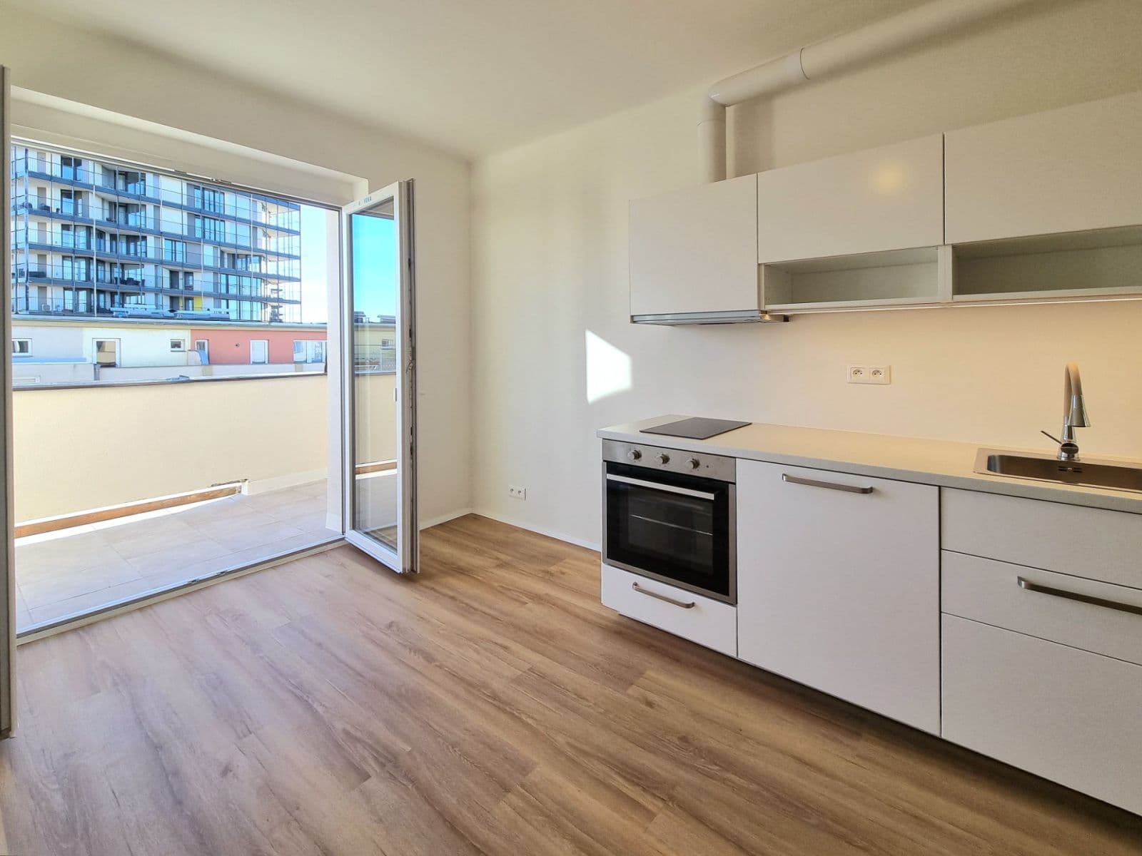 Pronájem bytu 2+kk 54 m², Malešická, Praha, Praha Pronájem bytu 2+kk 54 m², Malešická, Praha, Praha