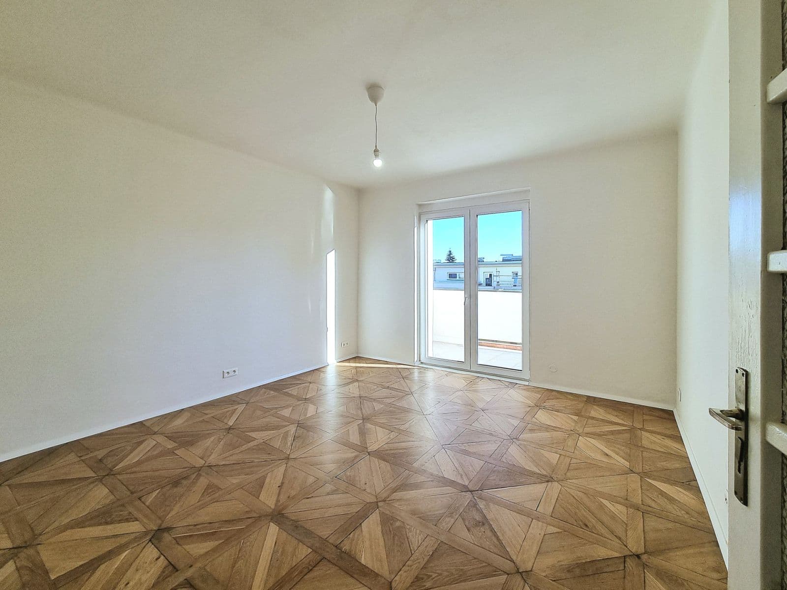 Pronájem bytu 2+kk 54 m², Malešická, Praha, Praha Pronájem bytu 2+kk 54 m², Malešická, Praha, Praha