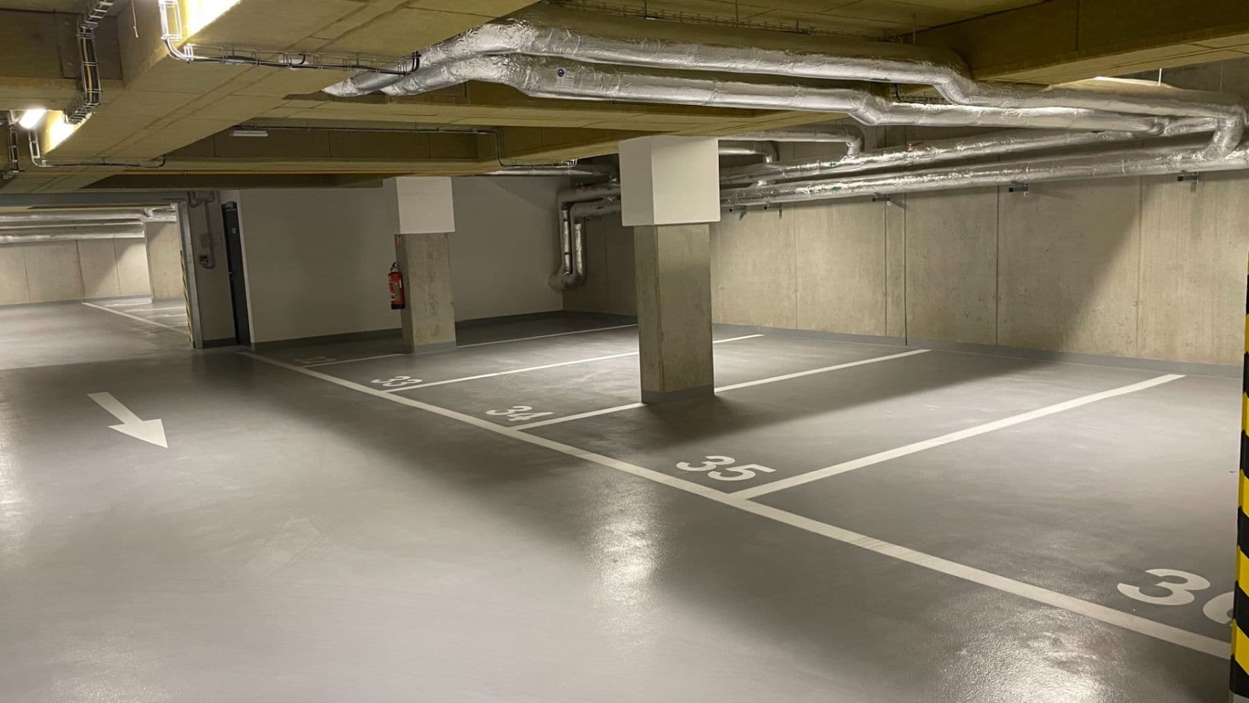 Pronájem garáže 15 m², Vančurova, Brno, Jihomoravský kraj Pronájem garáže 15 m², Vančurova, Brno, Jihomoravský kraj