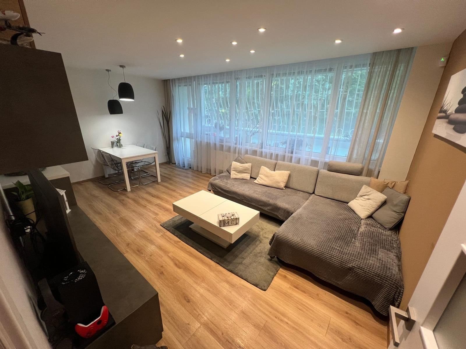 Prodej bytu 3+kk 80 m², Plamínkové, Praha, Praha Prodej bytu 3+kk 80 m², Plamínkové, Praha, Praha