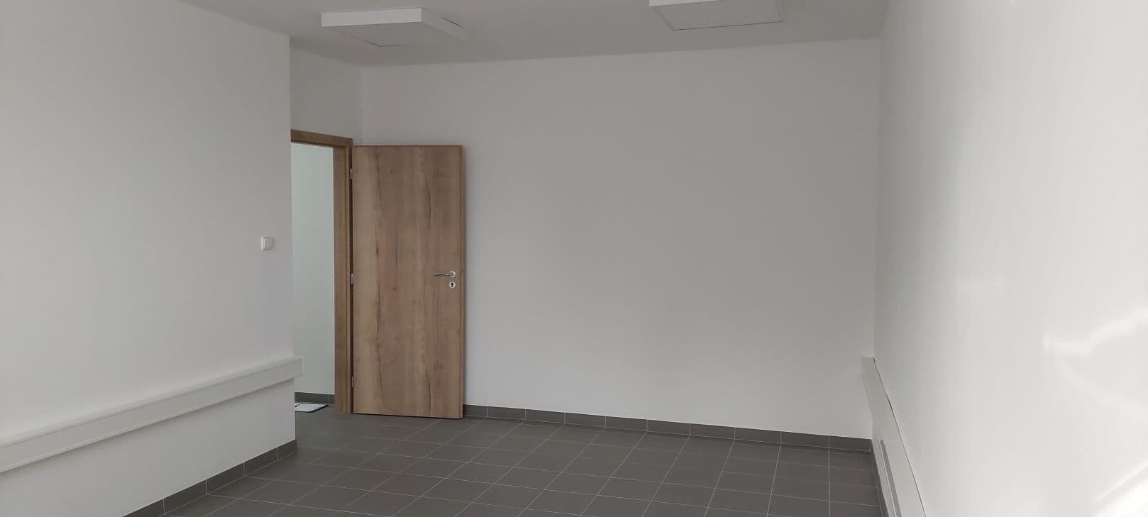 Pronájem nebytového prostoru 20 m², Zacpalova, Krnov, Moravskoslezský kraj Pronájem nebytového prostoru 20 m², Zacpalova, Krnov, Moravskoslezský kraj