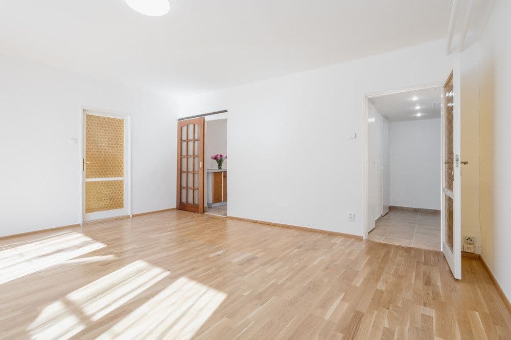 Pronájem bytu 2+1 55 m², Africká, Praha, Praha Pronájem bytu 2+1 55 m², Africká, Praha, Praha