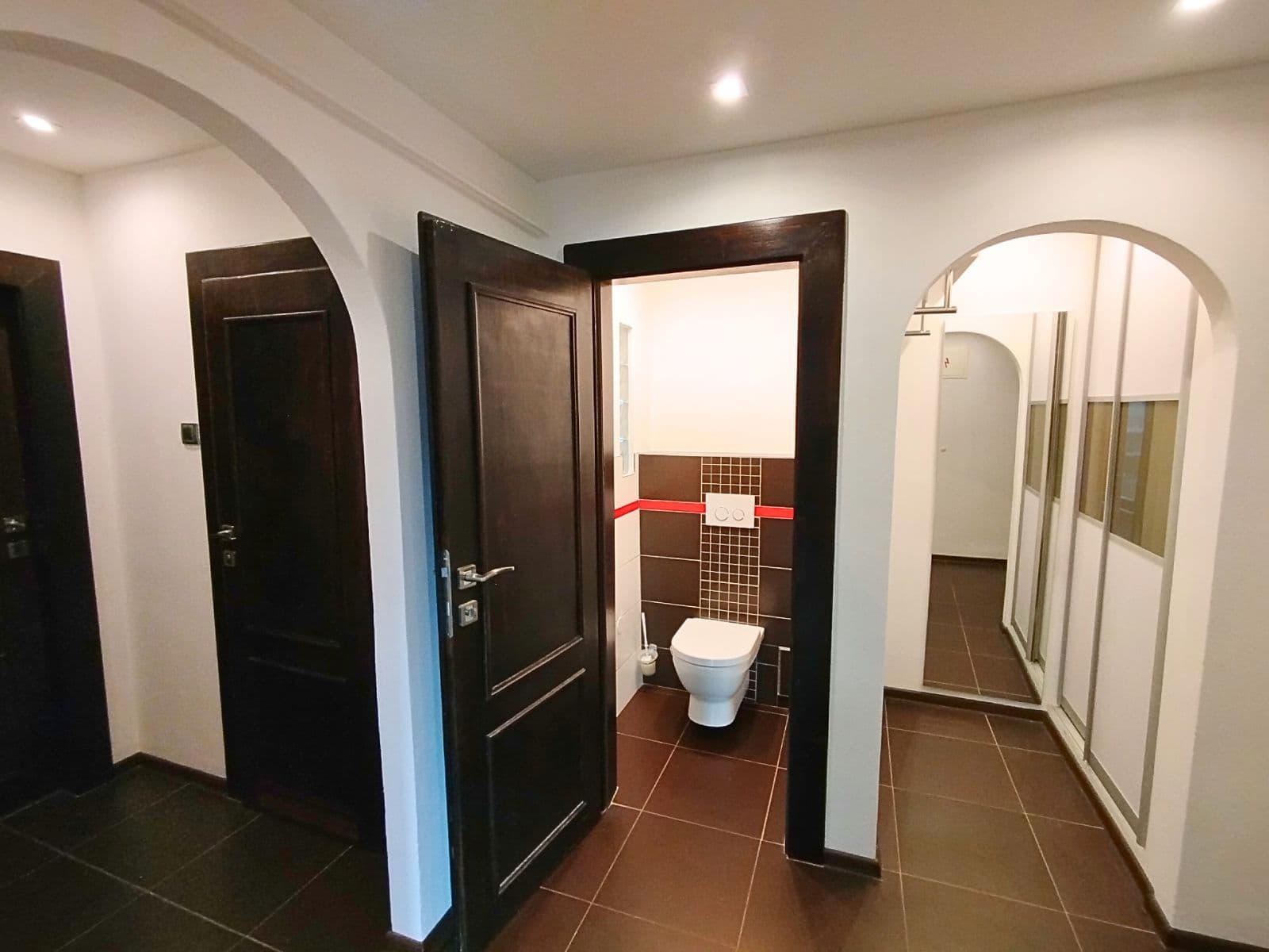 Prodej bytu 3+1 78 m², Železničního pluku, Pardubice, Pardubický kraj Prodej bytu 3+1 78 m², Železničního pluku, Pardubice, Pardubický kraj