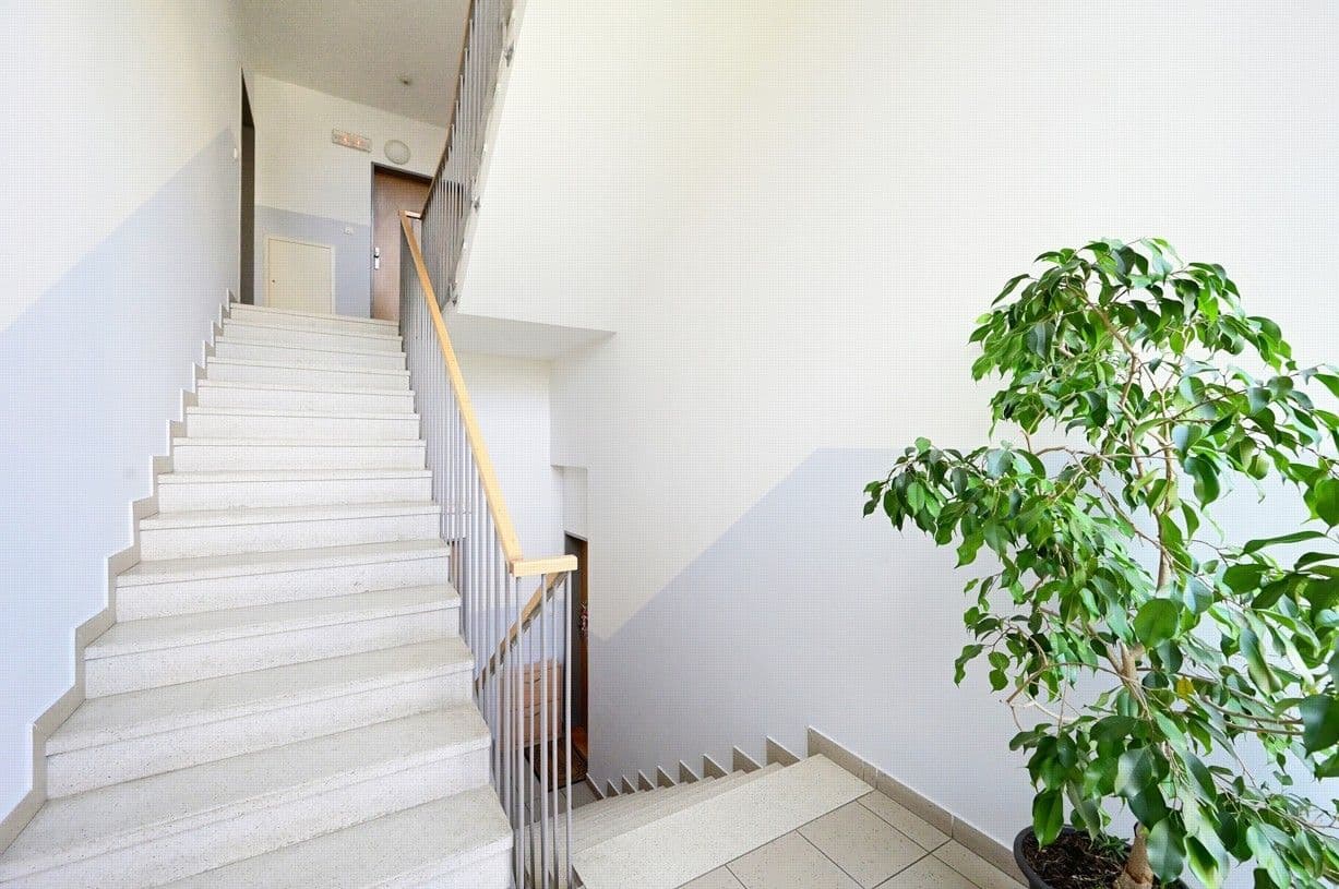 Pronájem bytu 1+kk 37 m², Květinková, Praha, Praha Pronájem bytu 1+kk 37 m², Květinková, Praha, Praha