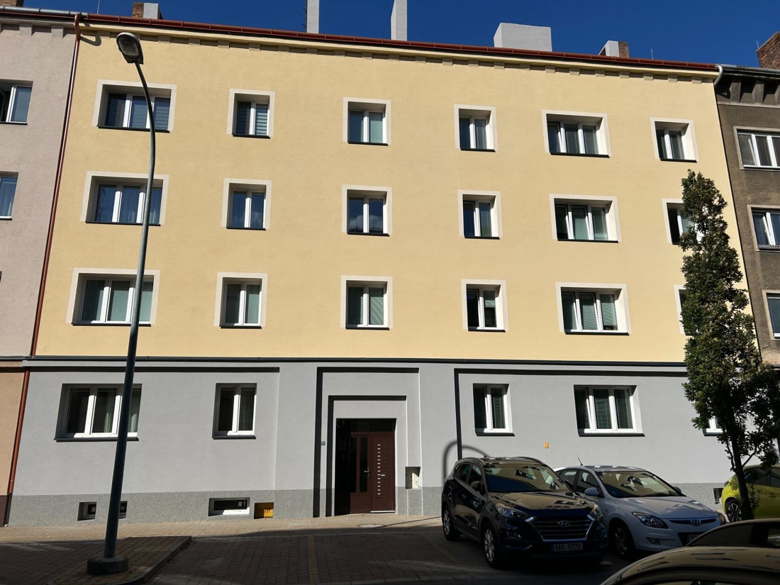 Pronájem bytu 1+kk 21 m², Korunní, Ostrava, Moravskoslezský kraj Pronájem bytu 1+kk 21 m², Korunní, Ostrava, Moravskoslezský kraj