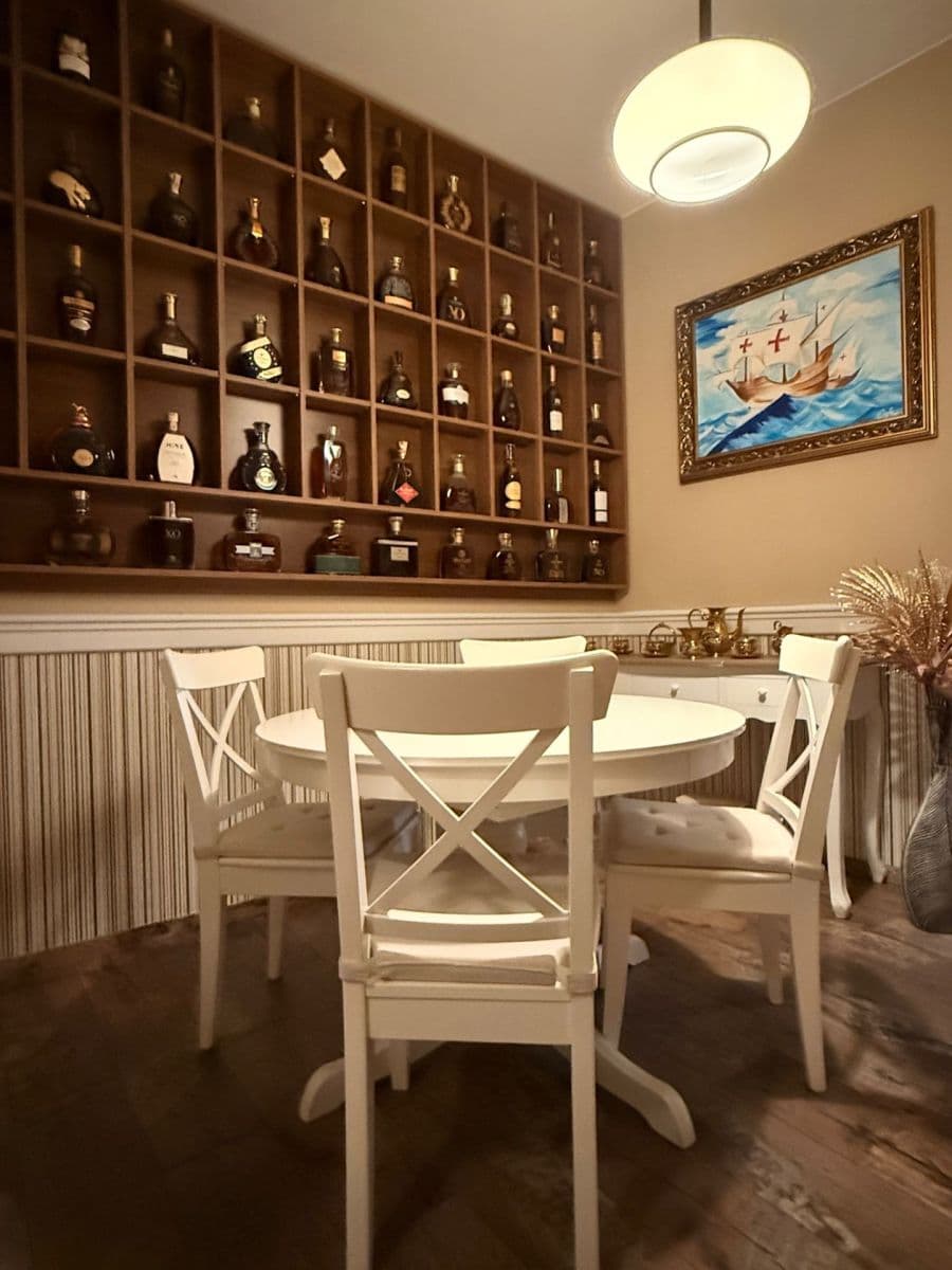 Prodej bytu 3+1 64 m², Zochova, Bratislava - mestská časť Staré Mesto, Bratislavský kraj Prodej bytu 3+1 64 m², Zochova, Bratislava - mestská časť Staré Mesto, Bratislavský kraj