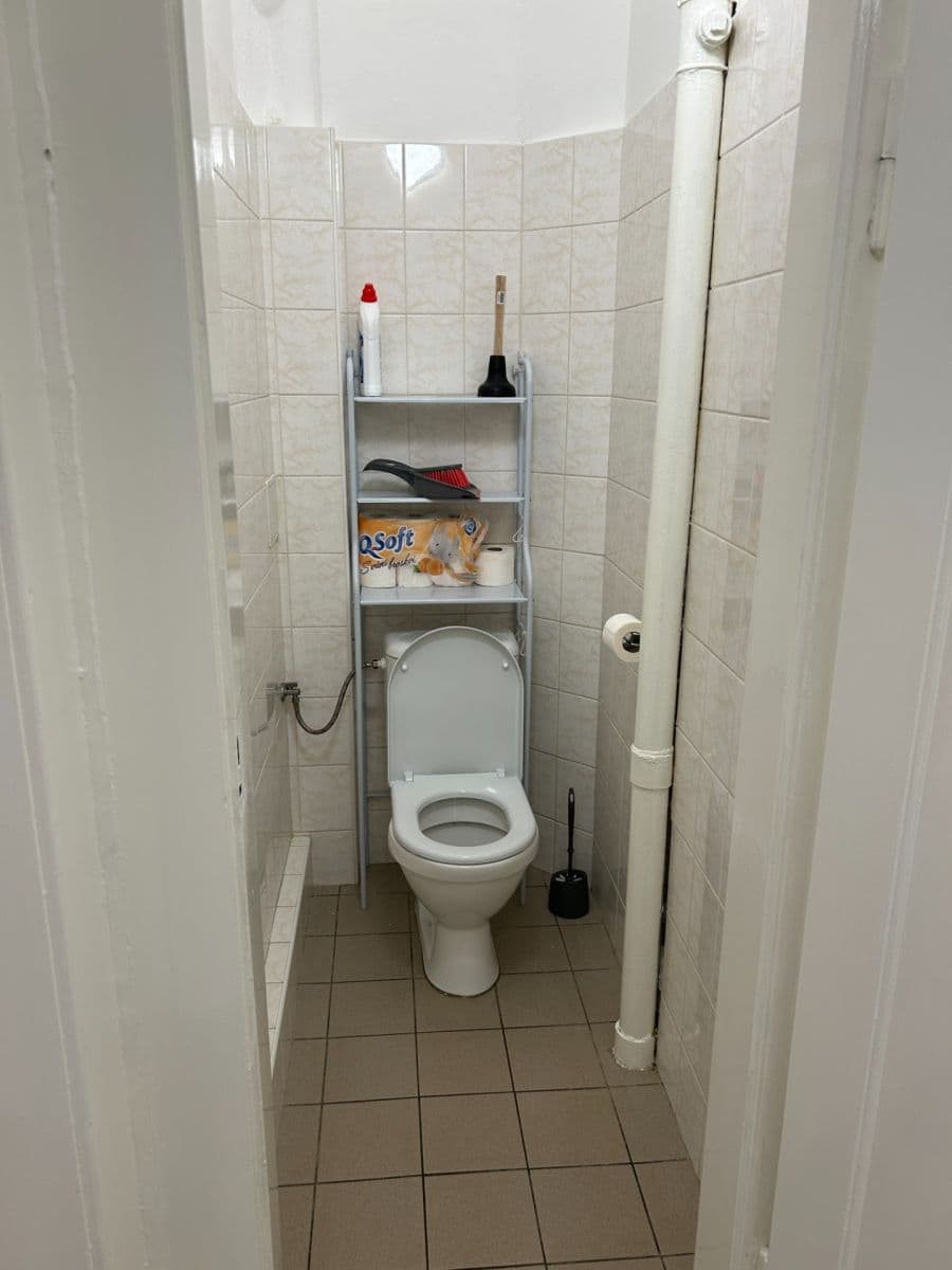 Prodej bytu 1+1 50 m², Ruská, Praha, Praha Prodej bytu 1+1 50 m², Ruská, Praha, Praha