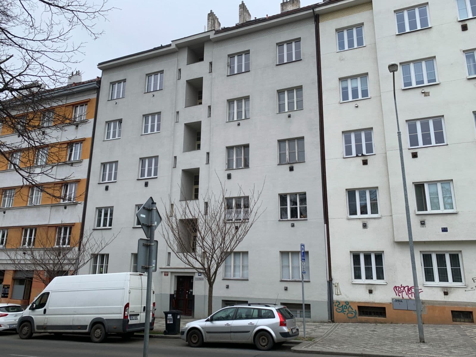 Prodej bytu 1+1 50 m², Ruská, Praha, Praha Prodej bytu 1+1 50 m², Ruská, Praha, Praha