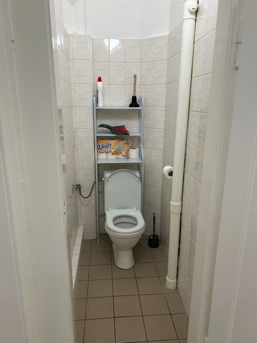 Prodej bytu 1+1 50 m², Ruská, Praha, Praha Prodej bytu 1+1 50 m², Ruská, Praha, Praha