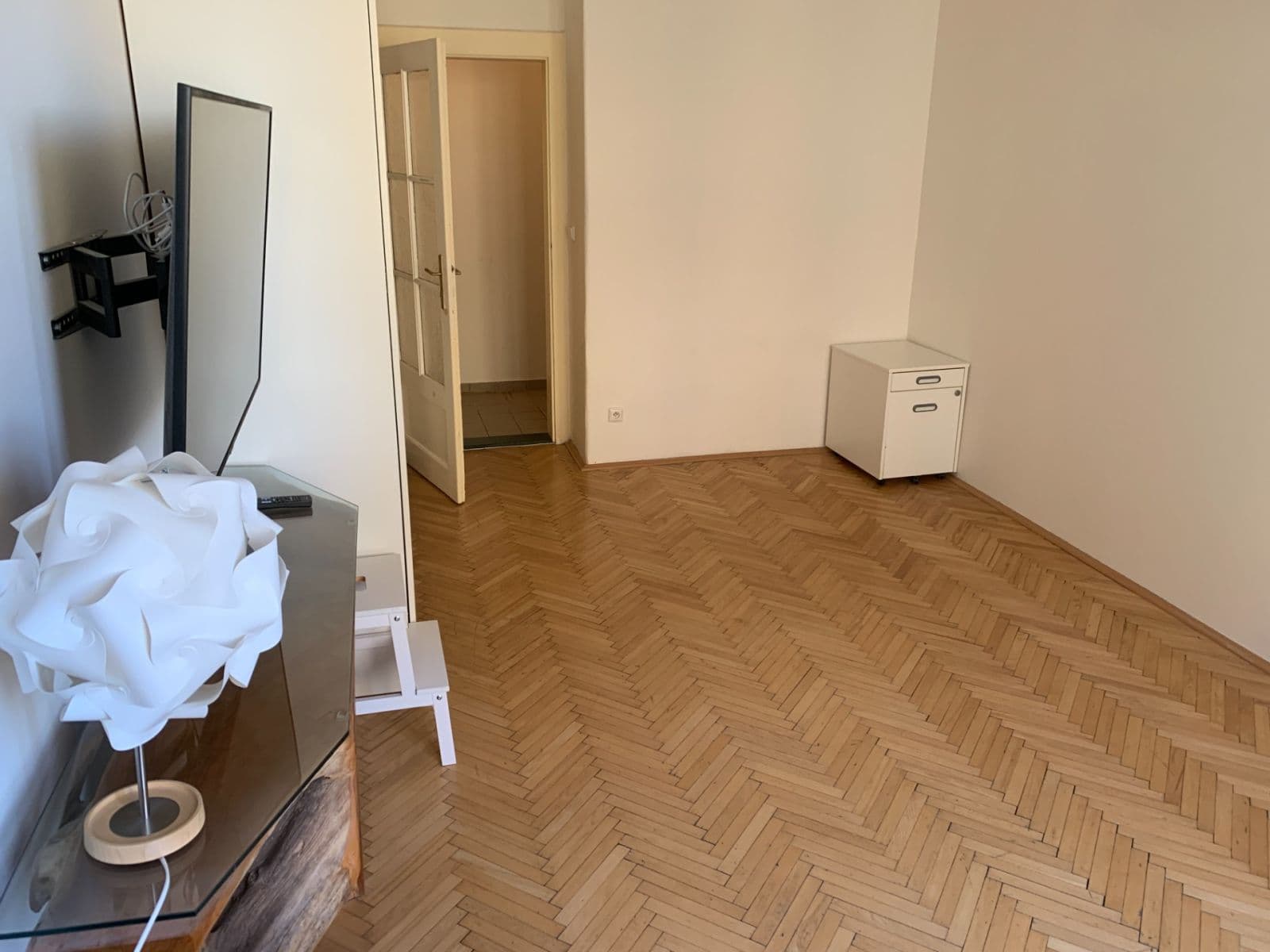 Prodej bytu 1+1 50 m², Ruská, Praha, Praha Prodej bytu 1+1 50 m², Ruská, Praha, Praha