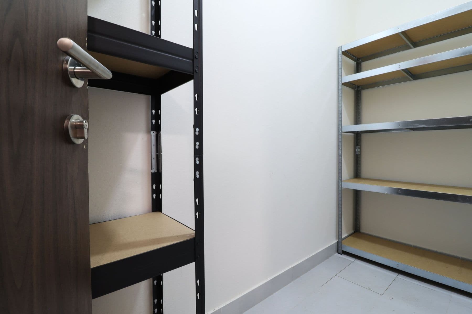 Pronájem bytu 2+kk 43 m², Makedonská, Praha, Praha Pronájem bytu 2+kk 43 m², Makedonská, Praha, Praha