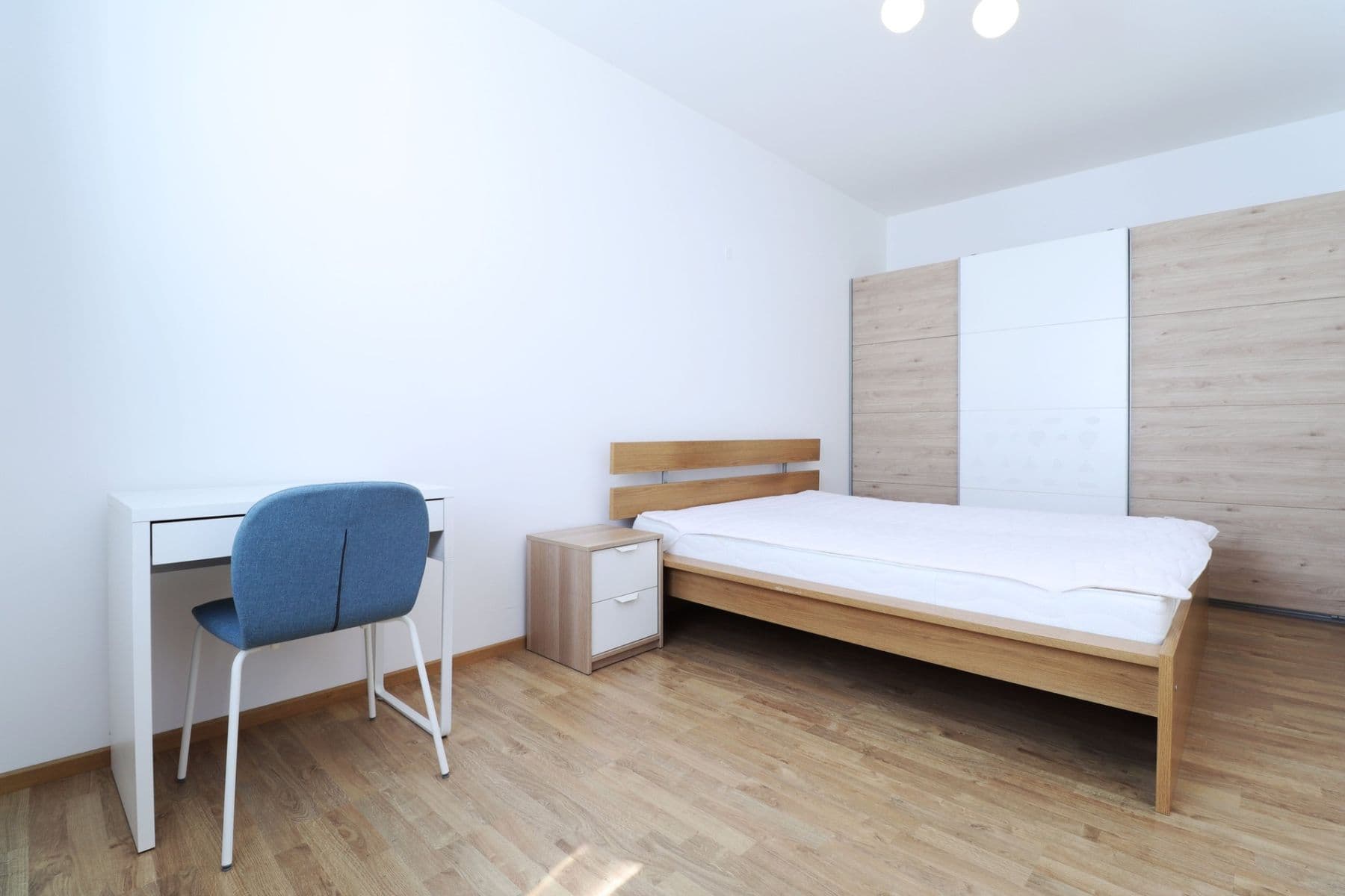 Pronájem bytu 2+kk 43 m², Makedonská, Praha, Praha Pronájem bytu 2+kk 43 m², Makedonská, Praha, Praha