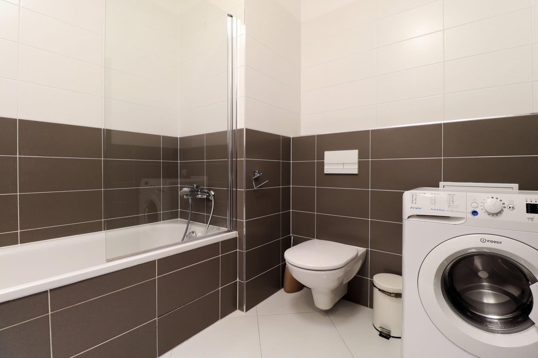 Pronájem bytu 2+kk 43 m², Makedonská, Praha, Praha Pronájem bytu 2+kk 43 m², Makedonská, Praha, Praha