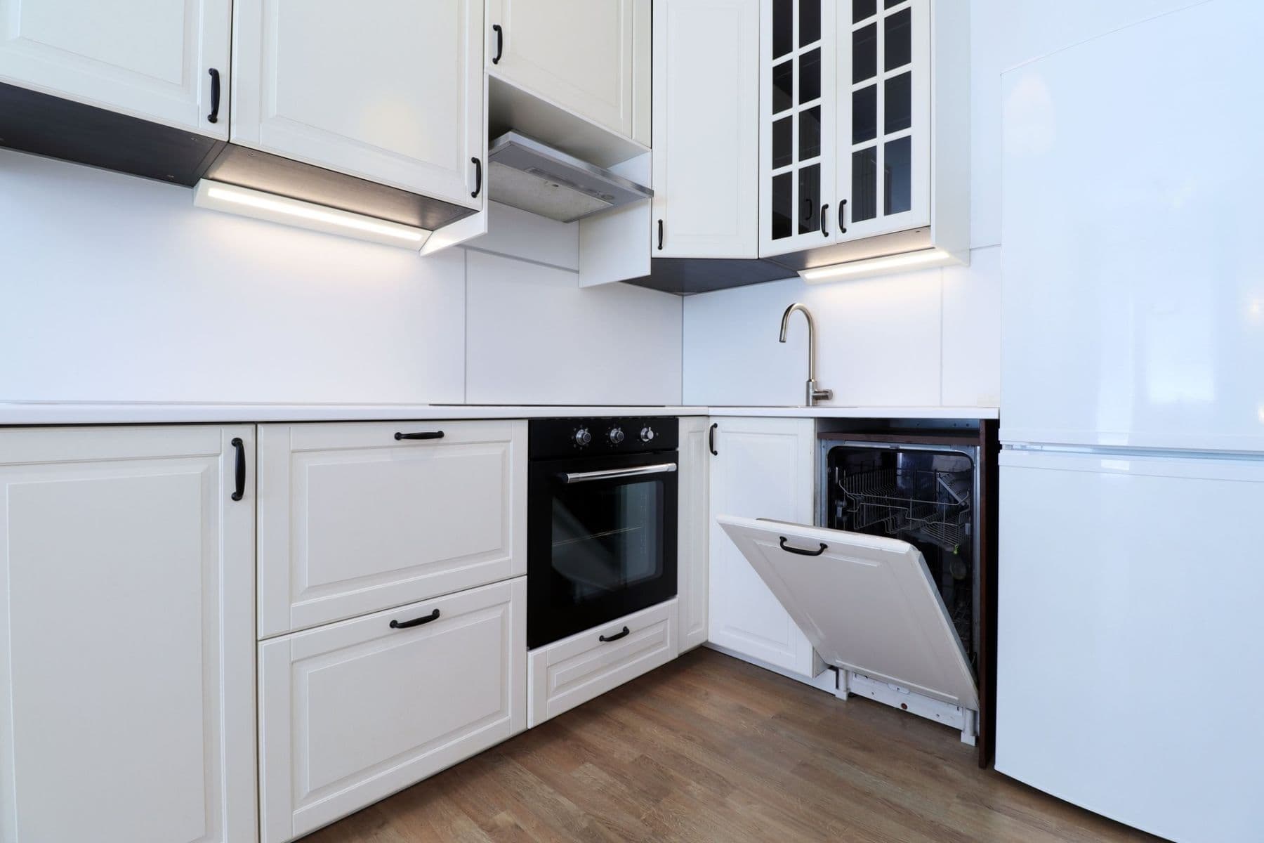 Pronájem bytu 2+kk 43 m², Makedonská, Praha, Praha Pronájem bytu 2+kk 43 m², Makedonská, Praha, Praha