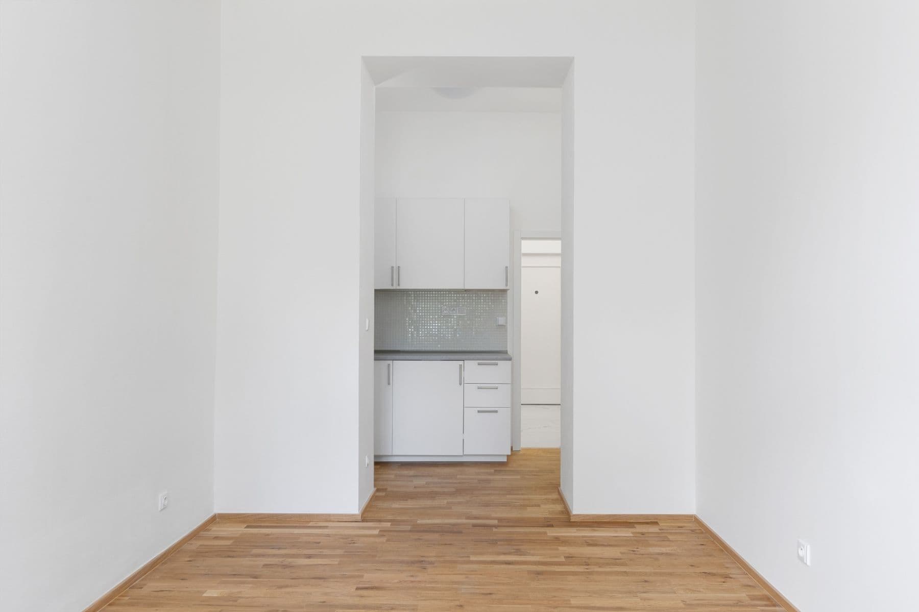 Pronájem bytu 1+kk 31 m², Lumírova, Praha, Praha Pronájem bytu 1+kk 31 m², Lumírova, Praha, Praha