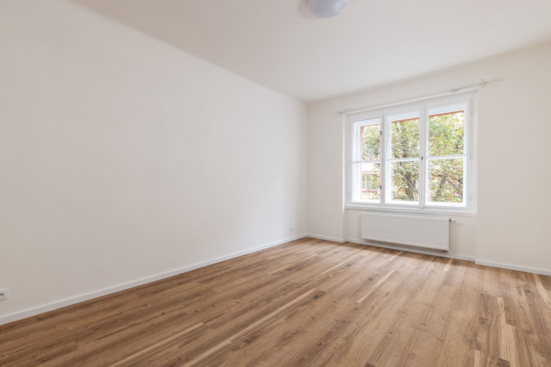 Pronájem bytu 2+1 69 m², Tusarova, Praha, Praha Pronájem bytu 2+1 69 m², Tusarova, Praha, Praha