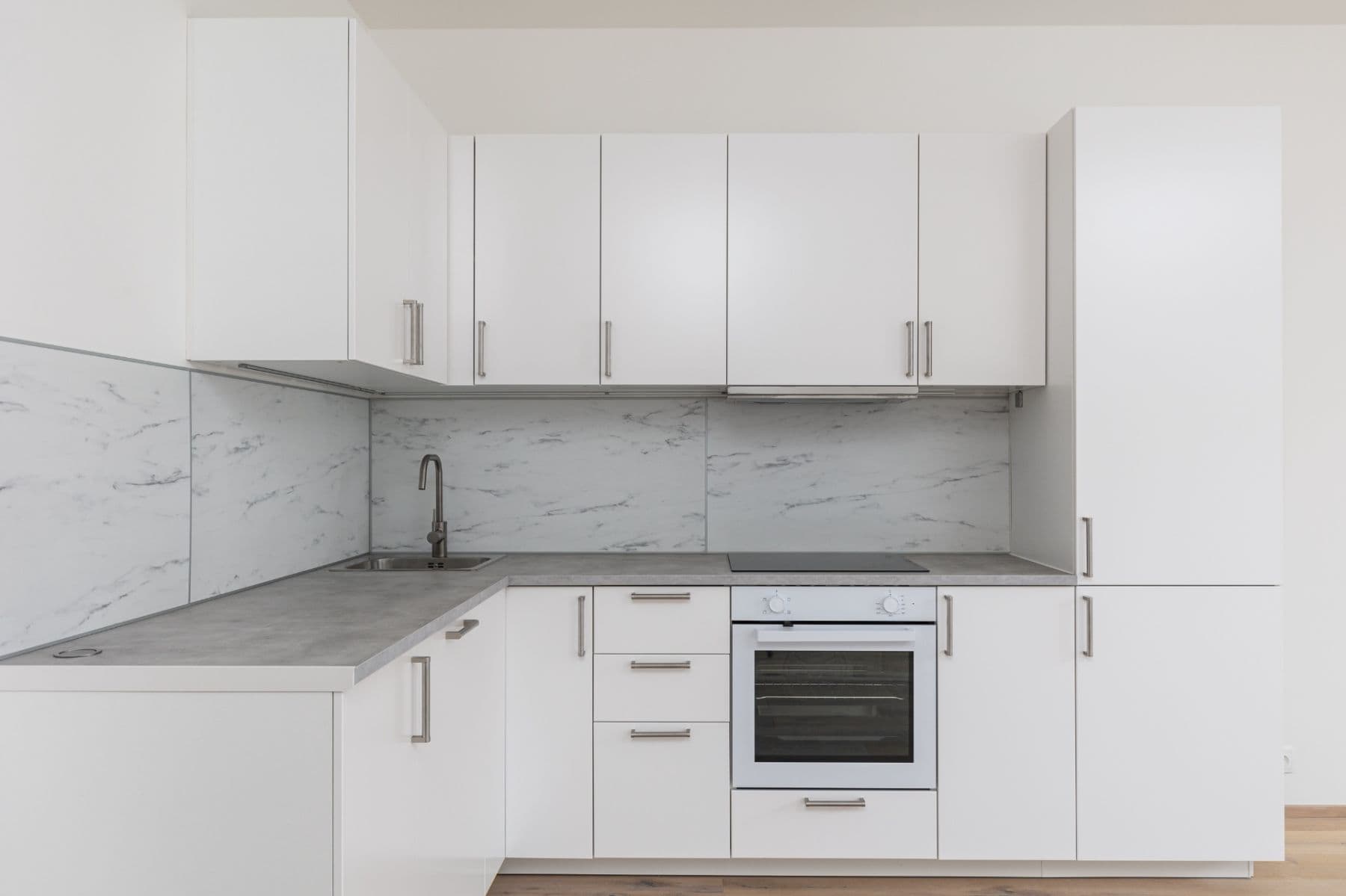 Pronájem bytu 1+kk 36 m², Křižíkova, Praha, Praha Pronájem bytu 1+kk 36 m², Křižíkova, Praha, Praha