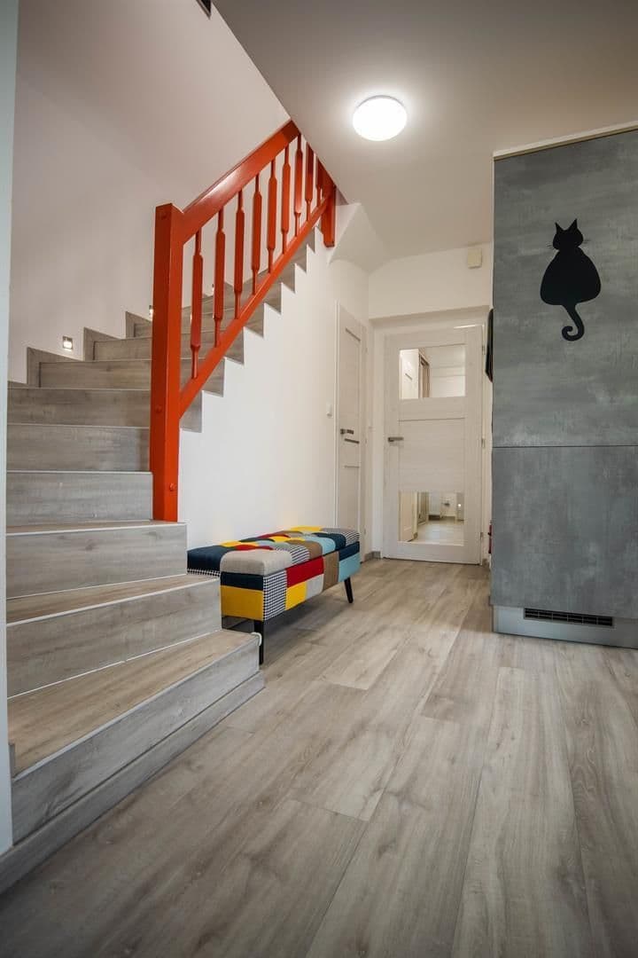 Prodej domu 113 m², pozemek 423 m², Kunratická, Jesenice, Středočeský kraj Prodej domu 113 m², pozemek 423 m², Kunratická, Jesenice, Středočeský kraj