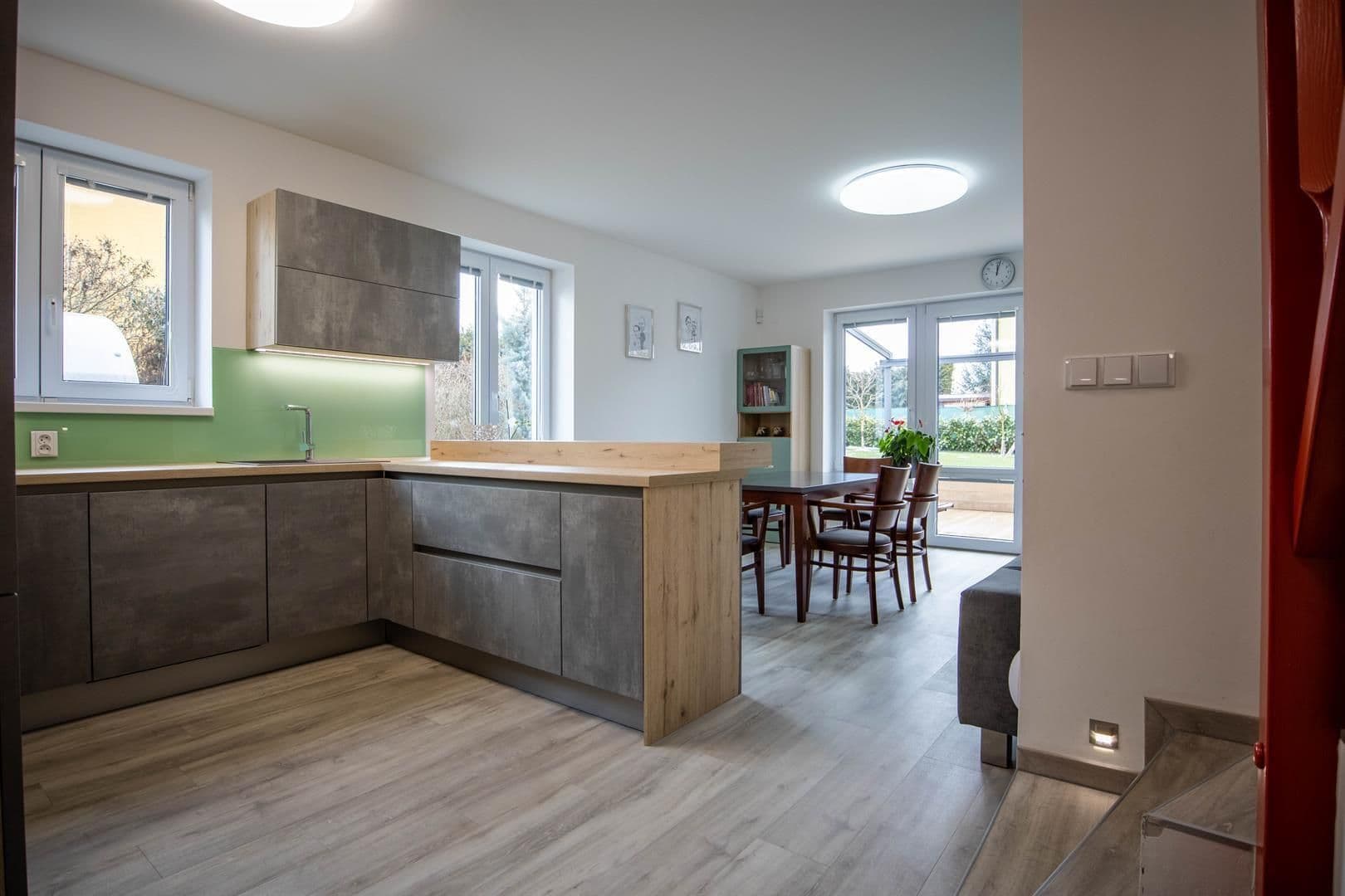 Prodej domu 113 m², pozemek 423 m², Kunratická, Jesenice, Středočeský kraj Prodej domu 113 m², pozemek 423 m², Kunratická, Jesenice, Středočeský kraj