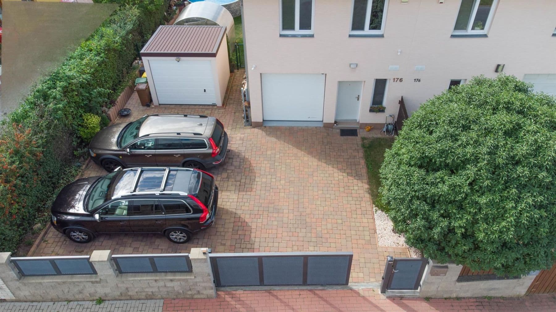 Prodej domu 113 m², pozemek 423 m², Kunratická, Jesenice, Středočeský kraj Prodej domu 113 m², pozemek 423 m², Kunratická, Jesenice, Středočeský kraj