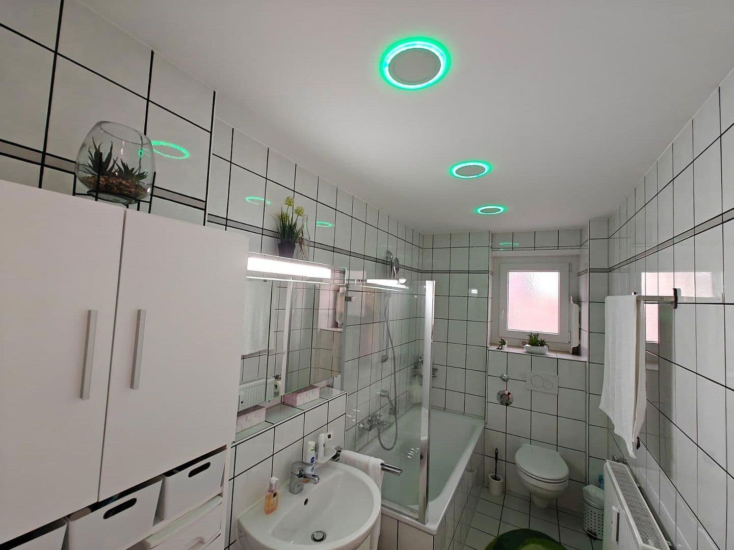 Pronájem bytu 3+1 77 m², Augsburg, Bavorsko Pronájem bytu 3+1 77 m², Augsburg, Bavorsko