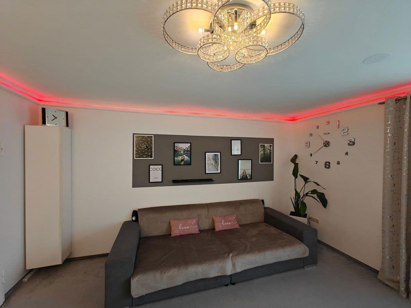 Pronájem bytu 3+1 77 m², Augsburg, Bavorsko Pronájem bytu 3+1 77 m², Augsburg, Bavorsko