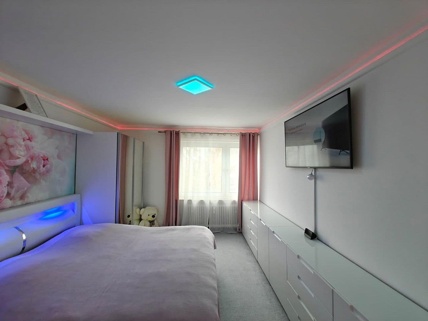 Pronájem bytu 3+1 77 m², Augsburg, Bavorsko Pronájem bytu 3+1 77 m², Augsburg, Bavorsko