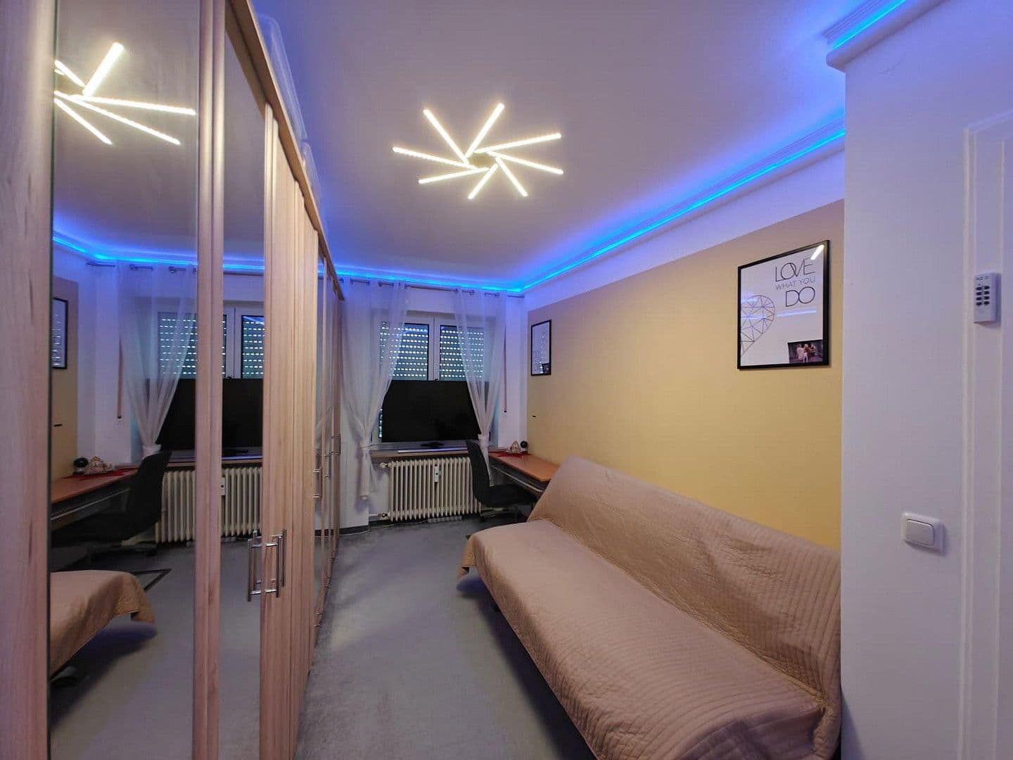 Pronájem bytu 3+1 77 m², Augsburg, Bavorsko Pronájem bytu 3+1 77 m², Augsburg, Bavorsko