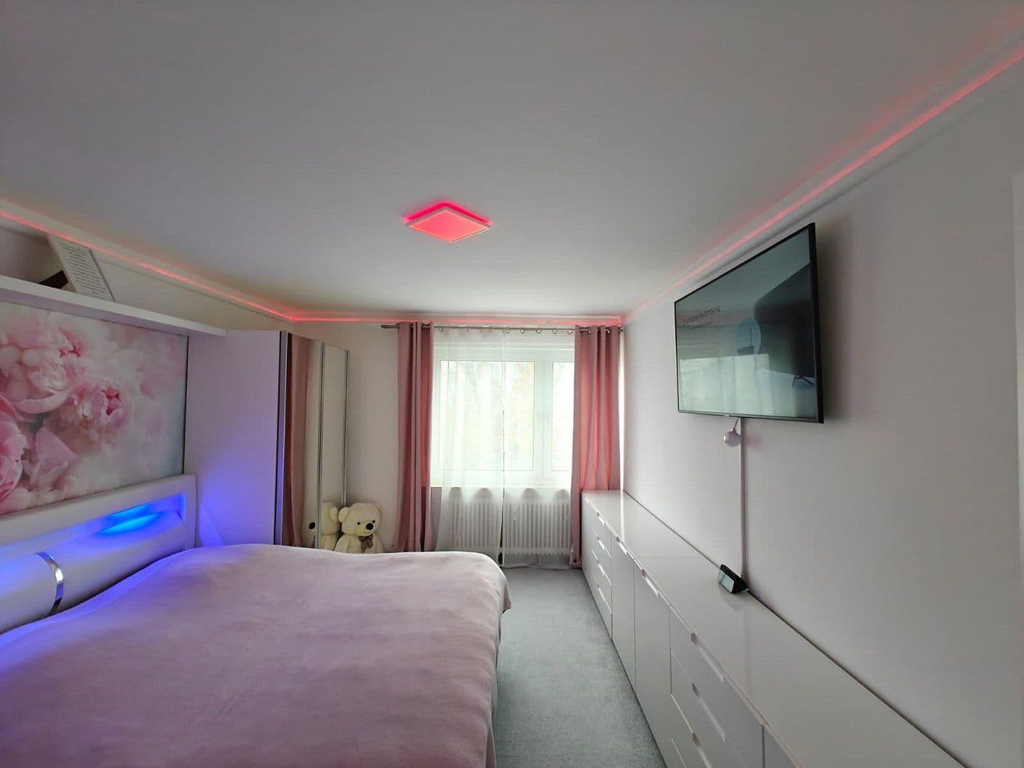 Pronájem bytu 3+1 77 m², Augsburg, Bavorsko Pronájem bytu 3+1 77 m², Augsburg, Bavorsko