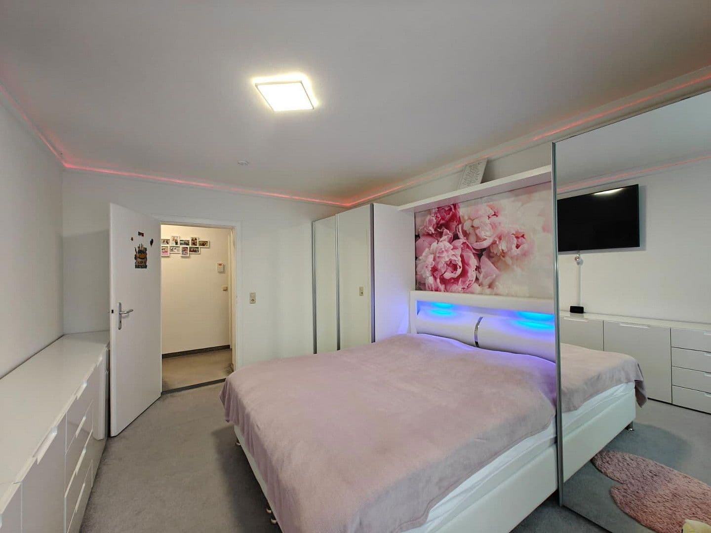 Pronájem bytu 3+1 77 m², Augsburg, Bavorsko Pronájem bytu 3+1 77 m², Augsburg, Bavorsko