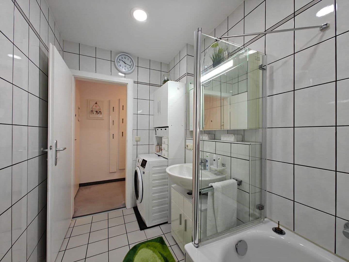 Pronájem bytu 3+1 77 m², Augsburg, Bavorsko Pronájem bytu 3+1 77 m², Augsburg, Bavorsko