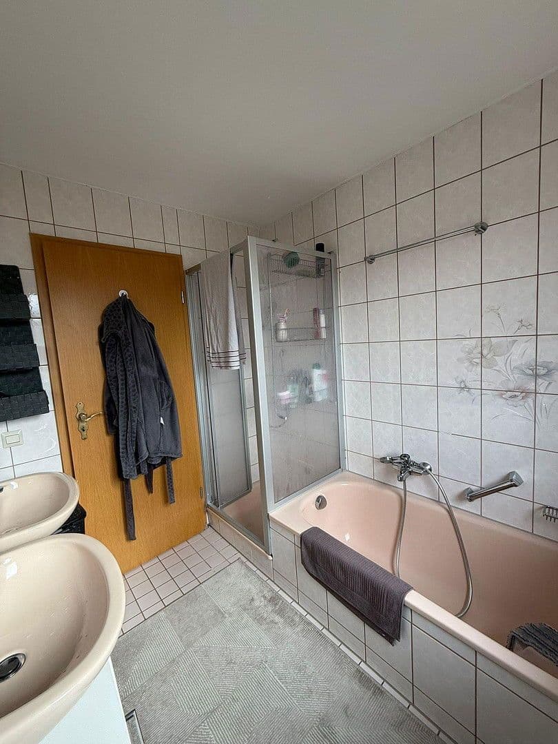 Pronájem bytu 3+1 90 m², Moos, Bádensko-Württembersko Pronájem bytu 3+1 90 m², Moos, Bádensko-Württembersko