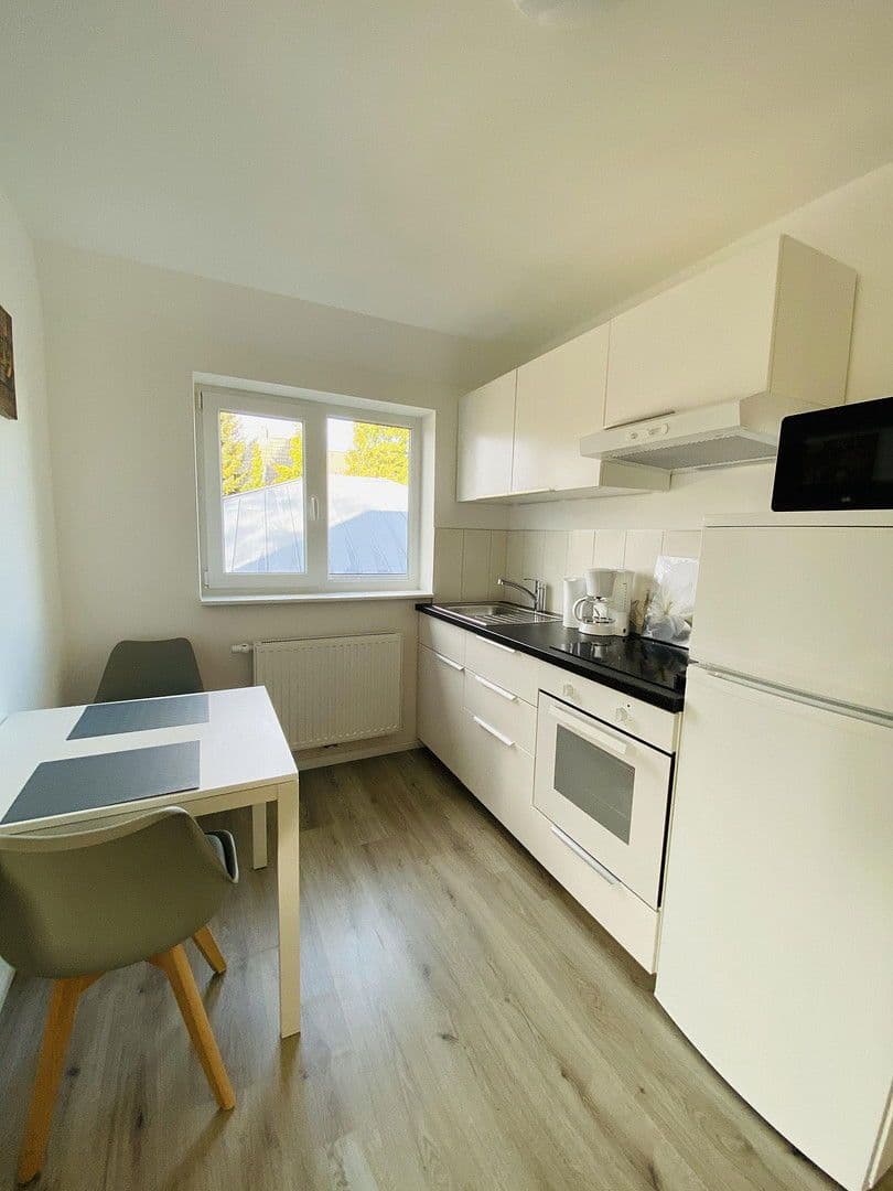 Pronájem bytu 1+1 35 m², Garstedter Weg 206, Hamburg, Hamburg Pronájem bytu 1+1 35 m², Garstedter Weg 206, Hamburg, Hamburg