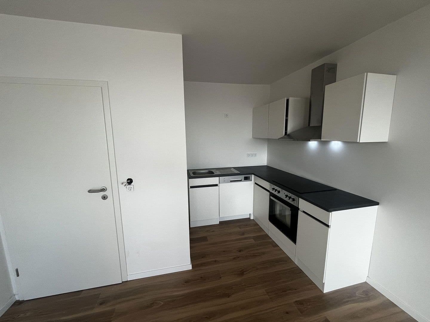 Pronájem bytu 1+1 37 m², Dreieichstraße 21, Dietzenbach, Hessen Pronájem bytu 1+1 37 m², Dreieichstraße 21, Dietzenbach, Hessen